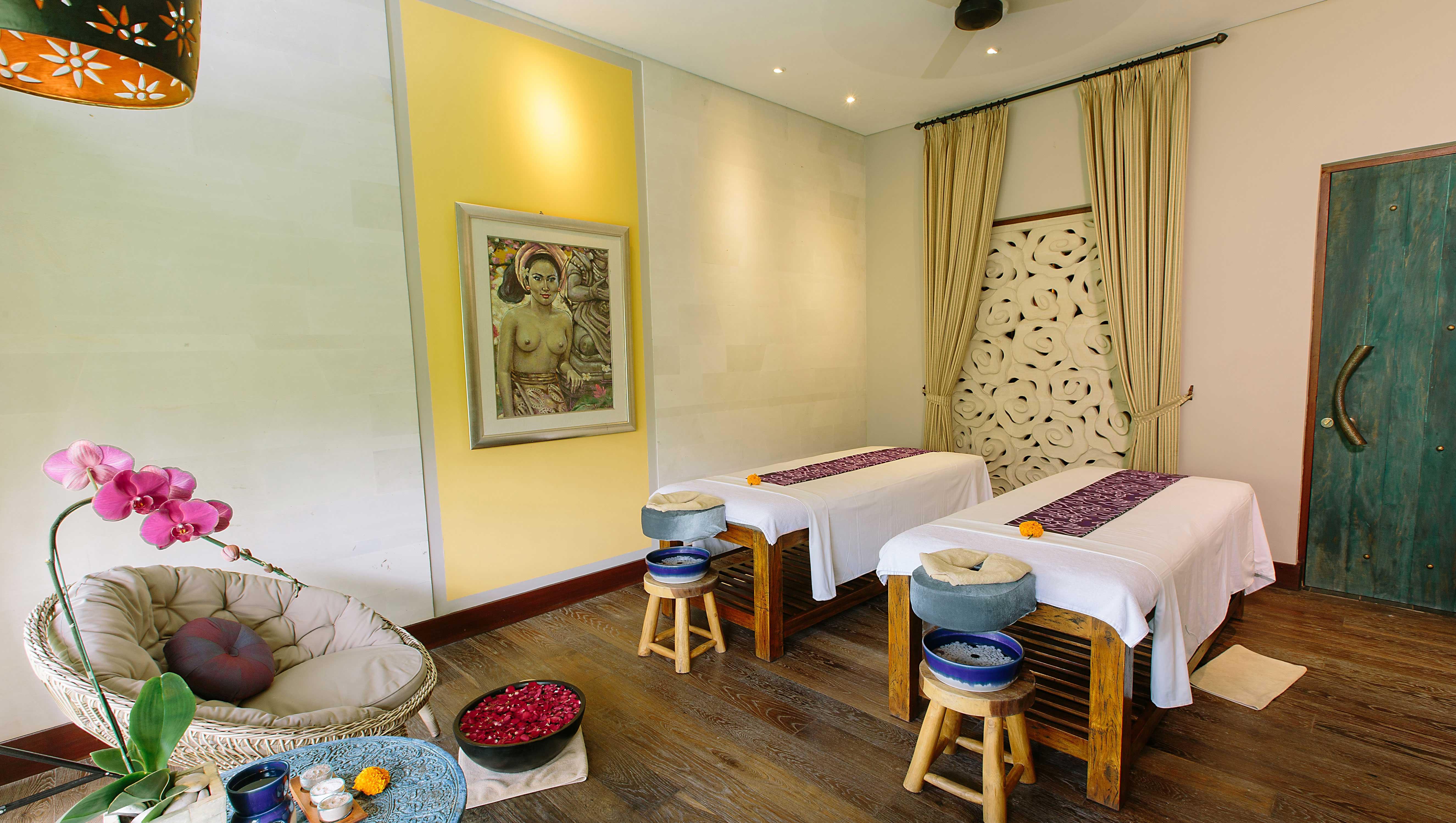เตชาปรานา รีสอร์ต แอนด์ สปา Hotel อูบุด ภายนอก รูปภาพ Ayurvedic spa in India